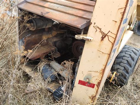 gehl 4625 skid steer lift capacity|gehl 4625 engine.